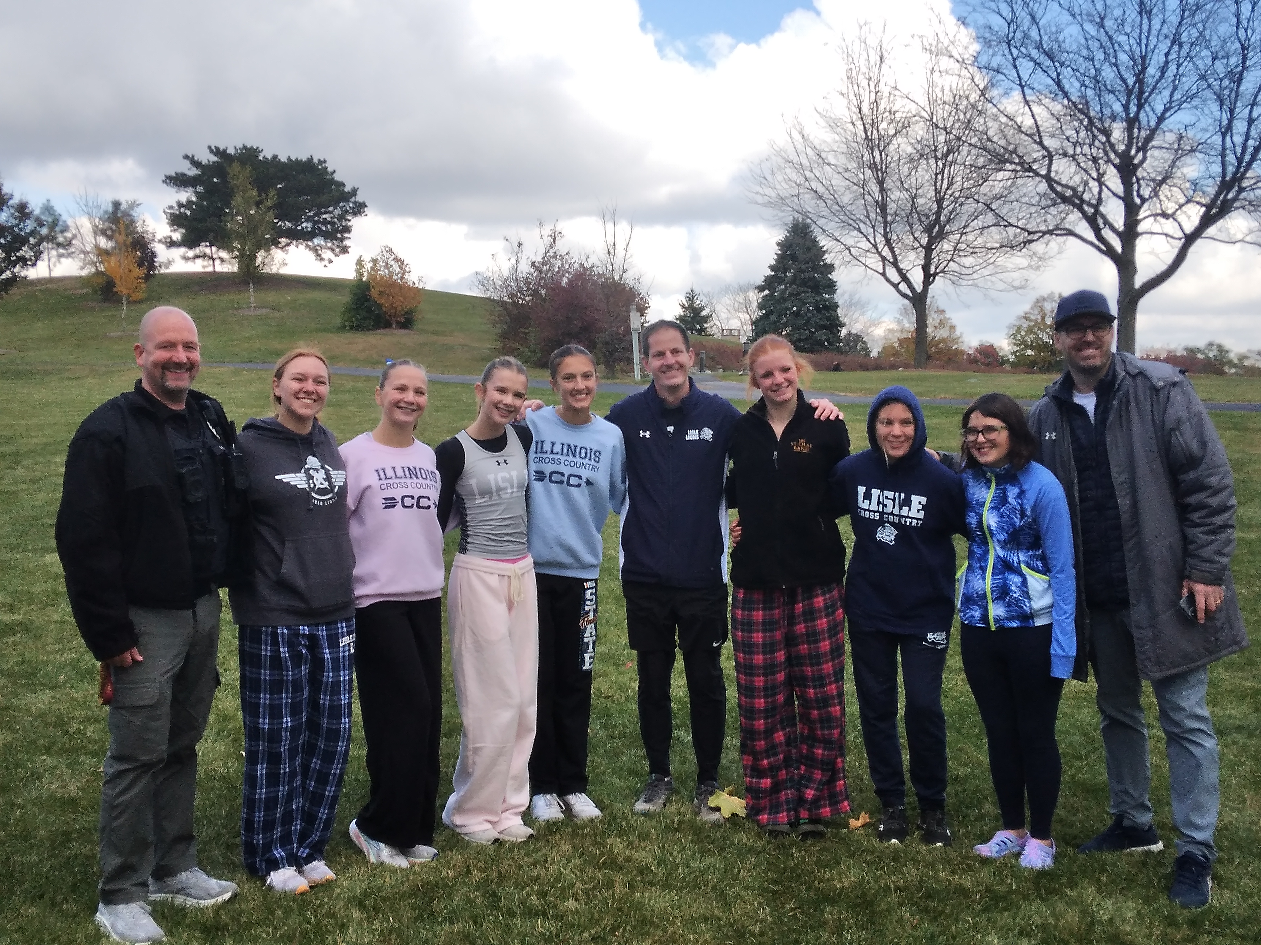 2025 Lisle Girls Cross Country Team - IHSA State Qualifiers